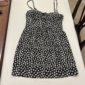 Mini Daisy Dress